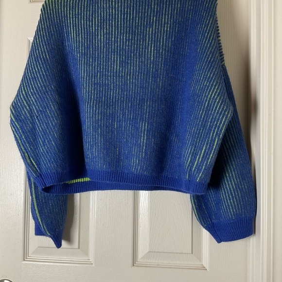 Blanknyc] Womens Cropped Turtleneck Sweater Pullover Size medium - Picture 9 of 12